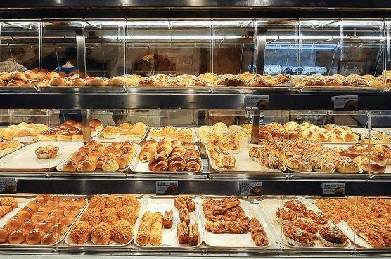 Businesses you can start with 100k in Nigeria is Pastry business