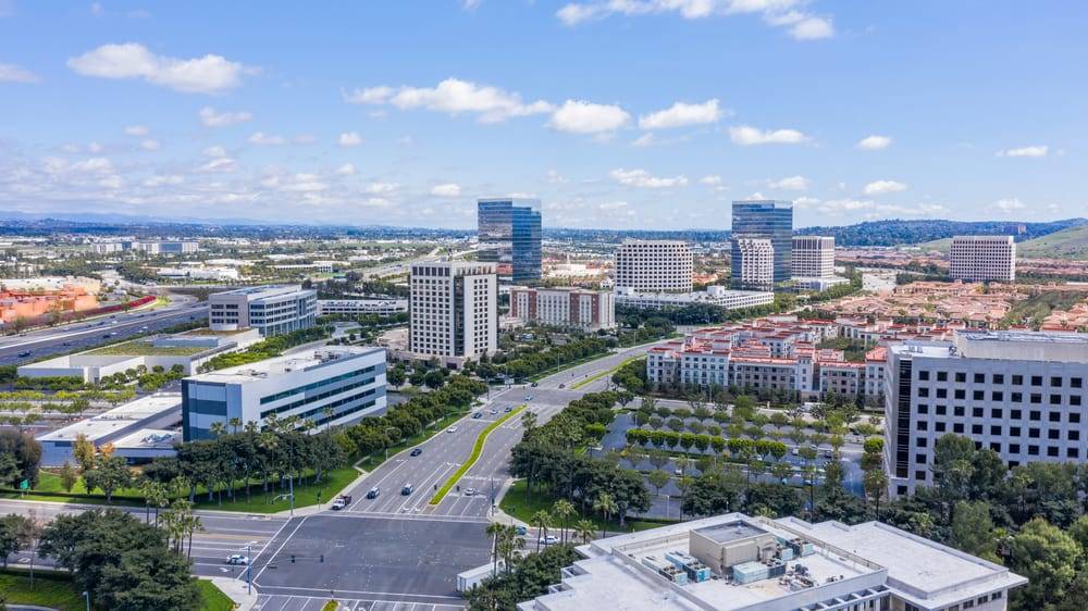 best places to live in orange county is Irvine