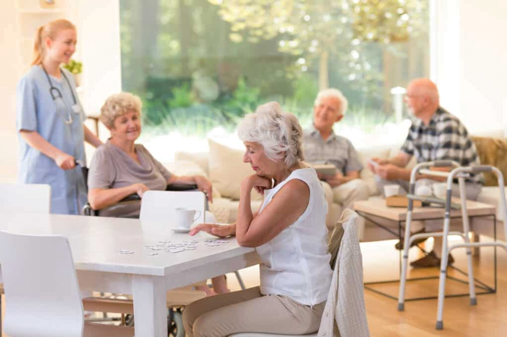 How to Select a Senior Living Community to Move To 