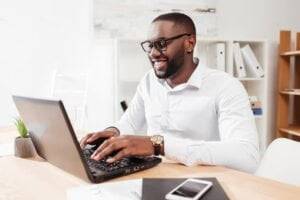15 Jobs In Canada Nigerians Can Get On Their First Day